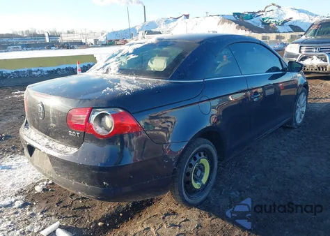 2011 Volkswagen Eos Komfort из США, поврежденный, VIN WVWBW7AH2BV003542